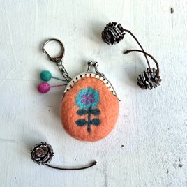 花の羊毛刺繍ミニミニがま口（ブロッサム）の画像