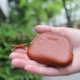 イタリアンレザー　大きく開いて使いやすいファスナー式コインケース　ブラウンの画像