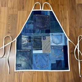 ポケットいっぱい★男女兼用★カフェエプロン★デニムリメイク★キャンプ　アウトドア　DIY 大掃除の画像