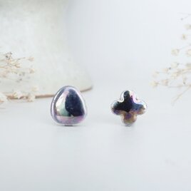 T-257 美濃焼　タイルのピアス/イヤリング　ブラックパールカラー【 裏面レザー加工 】の画像