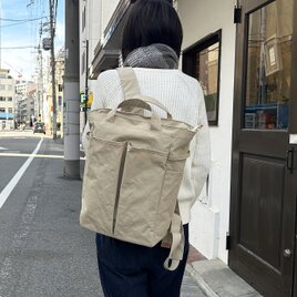 hike：オフベージュ（KONBU　撥水加工ナイロン素材リュック）＜受注製作＞の画像