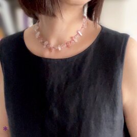 レピドクロサイトクォーツ ファンシータンブルカットのチョーカー 2点のみの画像