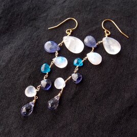 【K14gf】Mobile Earrings／モビールピアス（White × Blue）の画像