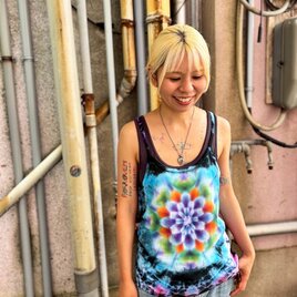 タイダイ キャミソール Lサイズ 曼荼羅模様 ブラック×カラフル HD24-06の画像