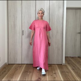 リネンのリリーワンピースの画像