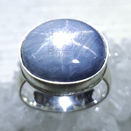 青玉の妖精＊star sapphire 925 ringの画像