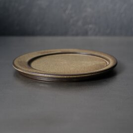 【ズレた丸プレート中 こげ茶結晶】
