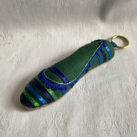 shoe shoe shoe 刺繍のチャームNo.3の画像