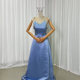 ブルー キャミソール パーティードレス カーキ色 ビロード 細見えシルエット ファスナーの画像