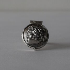 Engel Locket Ringの画像