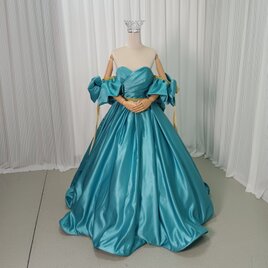 カラードレス ブルー ベアトップ 姫袖 ふっくら柔らかなバックリボン ロング 披露宴/結婚式 デザイン感の画像