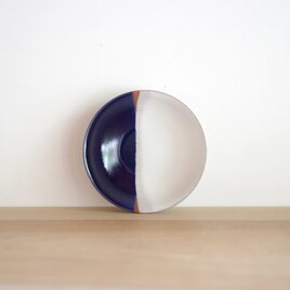 ソース皿・小・white & darkblueの画像