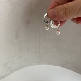 溶かした　silver950 フラット　サークルピアス　淡水パール　　シルバーピアス　パールピアス　デイリーユース　の画像