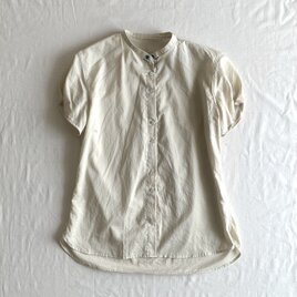 Blue floral shirtの画像