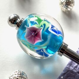 かんざし　水色と赤紫の朝顔のとんぼ玉　一本挿し　一本簪　涼しげ　夏　トンボ玉　蜻蛉玉　青　ブルーの画像