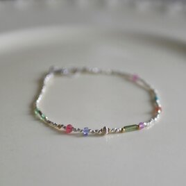 カレンシバー　小さな天然石のマルチカラーブレスレット（Silver925）