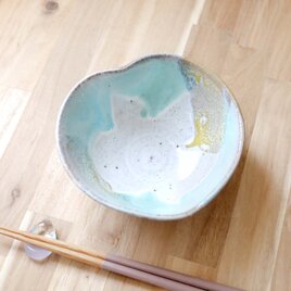 爽やか初夏色の三彩 木の葉鉢の画像