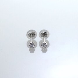 Pt900 ダイヤモンドピアス　計0.1ctの画像