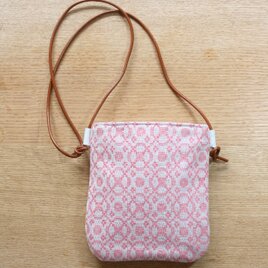 リネンの光沢が美しい手織りスマホポシェット【M】ピンクの画像