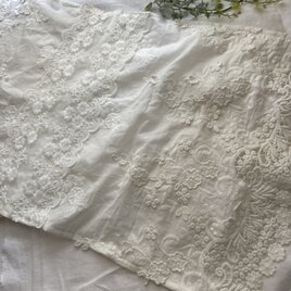 ✳︎ハンドメイド✳︎コットン両面立体花とリーフ刺繍フリークロスレース刺繍の画像