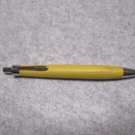 薩摩柘植　椿油仕上げ　ワンピースタイプの木軸ボールペン(シャープペンシル)　希少材の画像