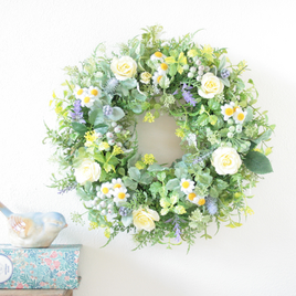 パステルカラーのグリーンリース