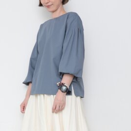新作５/30まで送料無料　4lines blouse / blueの画像
