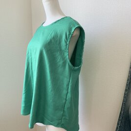 リネン後ろループボタンタンクトップの画像