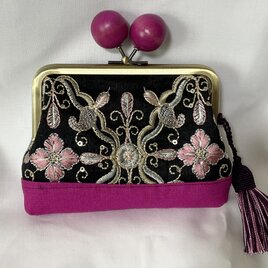 インド刺繍　木玉親子がま口ミニ財布２の画像