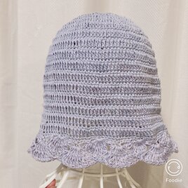 コットンのチューリップハットの画像