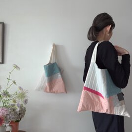 パッチワークキルトバッグb-1 | iichi 日々の暮らしを心地よく