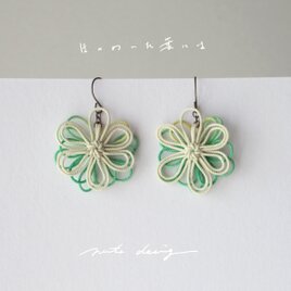 ピアス「ほのめいた葉には」の画像