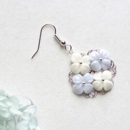クレイアート　紫陽花のピアス〈祝福〉の画像