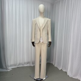 スーツ ベージュ スリット 快適な生地 揺らめく裾 ジャケット、ベスト、パンツの3点セット 新郎衣装の画像