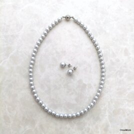シャイニーパールの一連ネックレス（シルバー）ピアスセットの画像