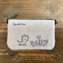 たんぽぽと子猫の刺繍小銭入れ