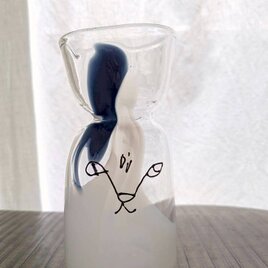小ぶりな水差し