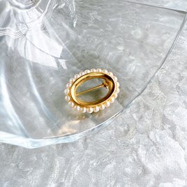 SCN4-【Napier】ネイピア・ヴィンテージブローチ Gold Tone Faux Pearl Oval Broochの画像