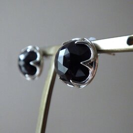 SV オニキスのピアスの画像