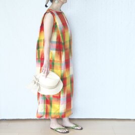 ショルダータックワンピースの画像
