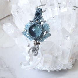 レピドライトと4種類の天然石のマクラメネックレス レピドライトと4種類の天然石のマクラメネックレス