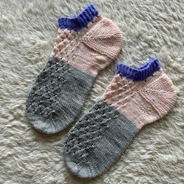 No.1544 手染め毛糸の手編み靴下の画像