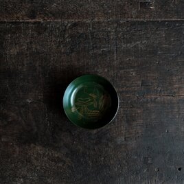 緑で素敵◆巾着の絵。時代物　漆芸蒔絵小皿　漆器　骨董/antiques 古民家 菓子皿　大正時代【縁に捲れ】の画像