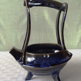 注器形の花器「M２」、A flower vase like a pourting vessel 「 M2」、の画像