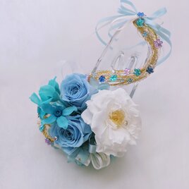 【プリザーブドフラワー／ガラスの靴ミニシリーズ】シンデレラの手の平サイズシューズ魔法にかかるプリンセスの画像