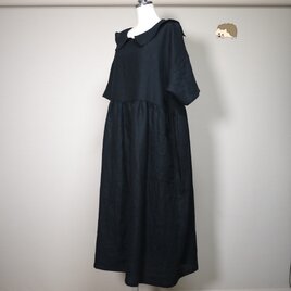 カラーリネン◆ひらっとカラーのギャザーワンピース　半袖◆黒◆フリーサイズ（中厚、リネン100％）の画像