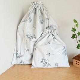 巾着2つセット（デコレクションズ・白い花）の画像