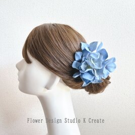 青い紫陽花の髪飾り( 2点セット)　ブルー　あじさい　アジサイ　Uピン　ヘッドドレス　ヘッドピース　花飾り　頭飾りの画像