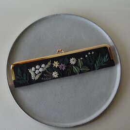【受注製作】19センチ用　刺繍　がま口　扇子入れ　ブラックの画像