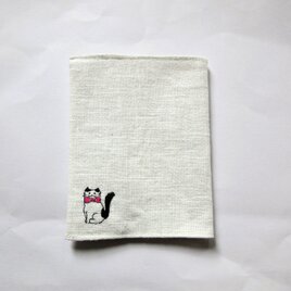 猫の刺繍 リネンブックカバー＊オフホワイトBの画像